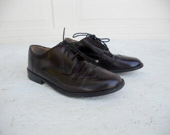 Vintage Men's Cordovan Pronto Uomo Wingtip Dress Shoes 9 M FREE SHIPPING