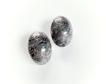 Vintage Silver Tone Metal Carved Floral Earrings Clip On