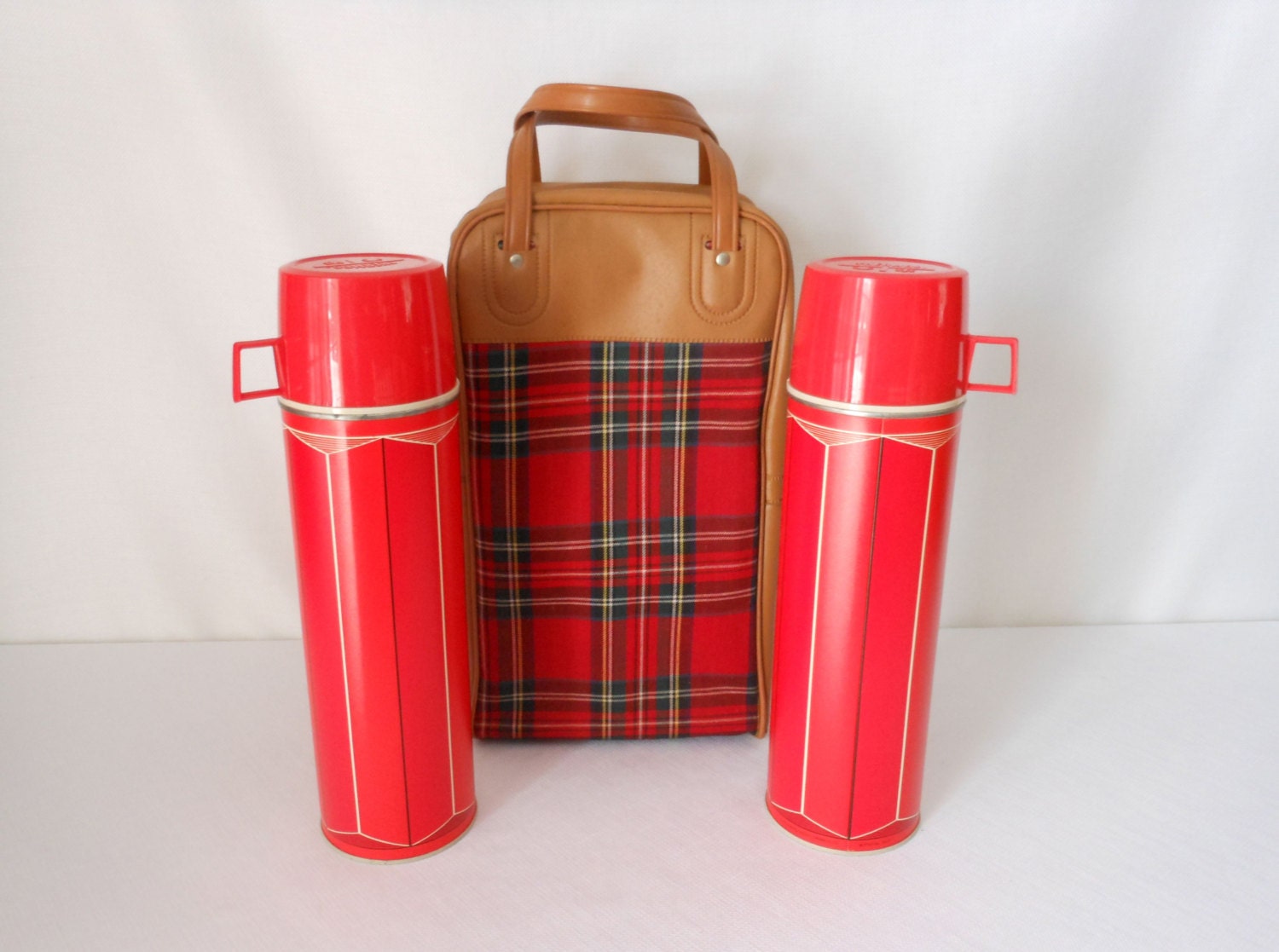 Vintage Aladdin Thermos Picnic Set Red Plaid Bag by 2cool2toss