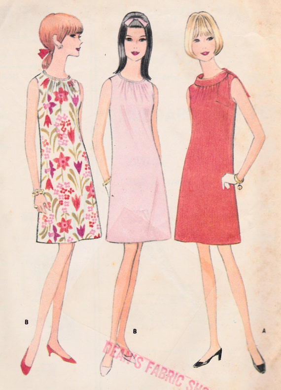 Items similar to Vintage 1960's Women's Sewing Pattern Mod Sheath Sack ...