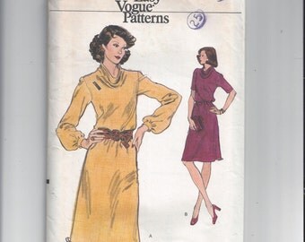 Little Vogue Pattern 1824 for Girls Smocked Dress Size 6