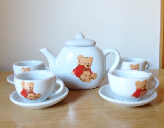 classic pooh tea set