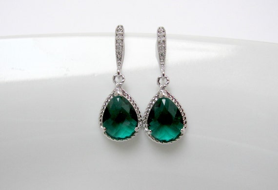 zirconia emerald earring , emerald drop earring , emerald stone earring , bridesmaid green earring , green cz earring , green earrings