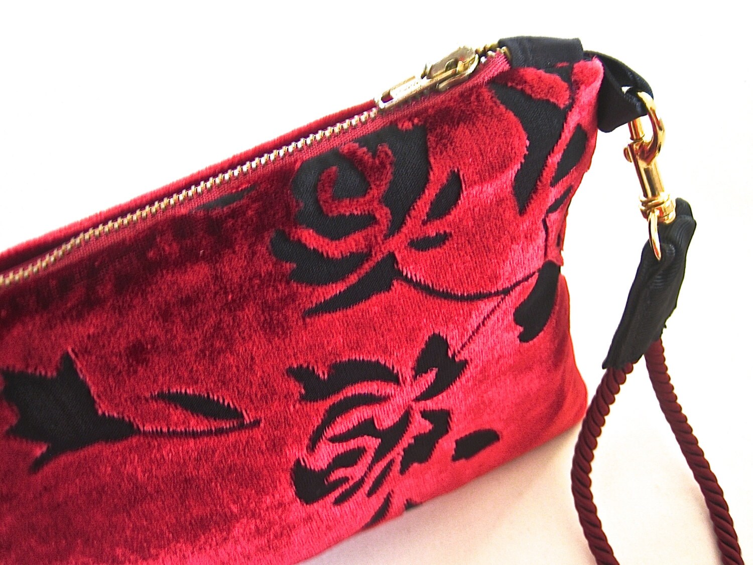 Clutch Bag Red Black Velvet Wristlet Zip Pouch by ArabellaBlossoms