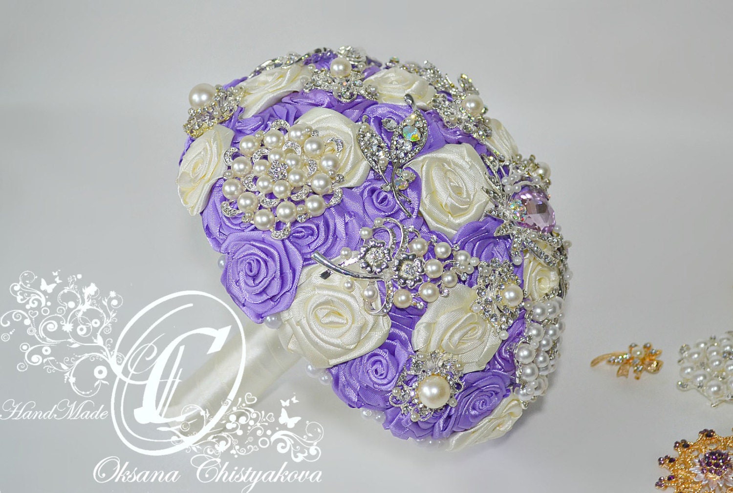 Brooch bouquet, Lilac, Ivory and Silver Wedding Brooch Bouquet, Jeweled Bouquet, Broach Bouquet, Bridal Bouquet, Bouquet of Brooches