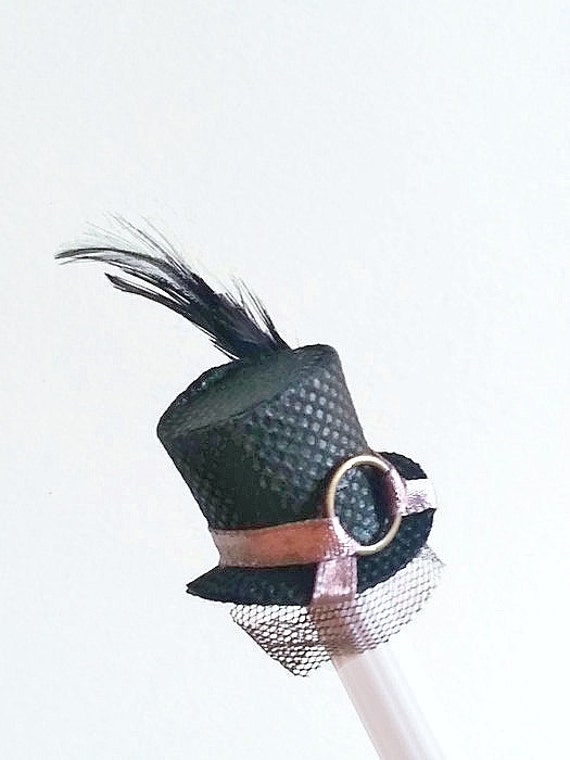 Dollhouse miniature cylinder hat a1:12 scale / Miniature steampunk scale one inch hat / miniature doll clothes / roombox miniature hat shop by NatAcademy steampunk buy now online