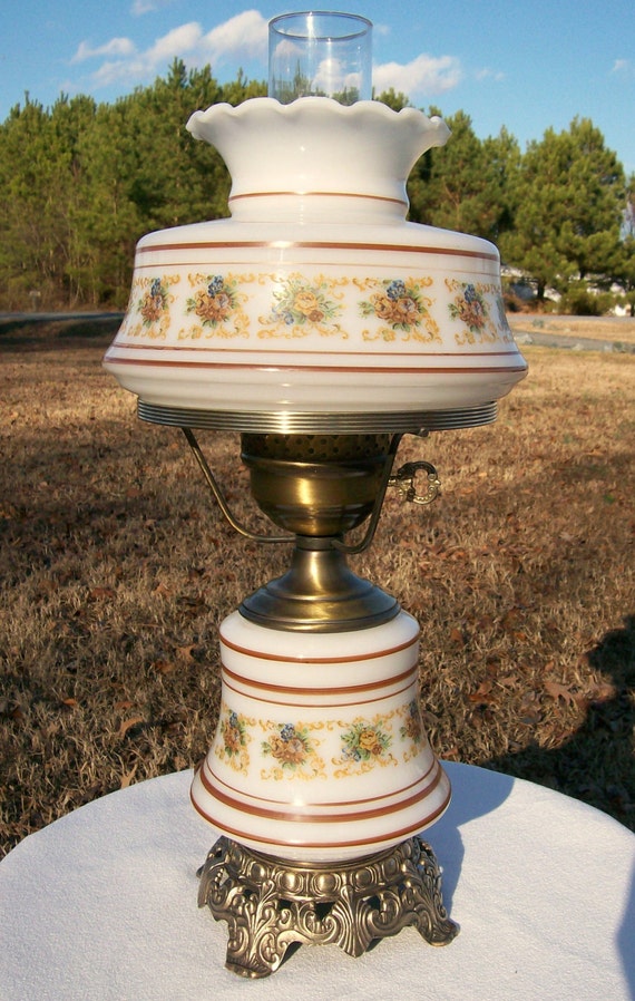 Vintage 1973 QUOIZEL Abigail Adams Collection