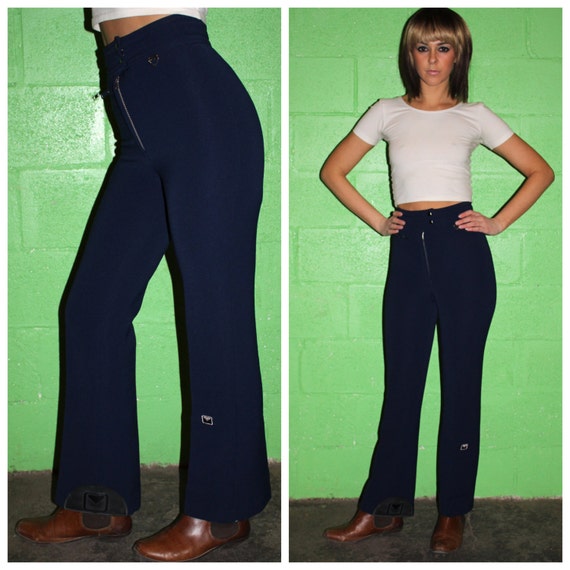 Emerald daisy lace harness front hook bra view