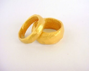 set of 2 papier mache bracelets, bangles, free shipping, gold colour, paper jewelry, eco friendly, casual, luxury, special gift for her, mom