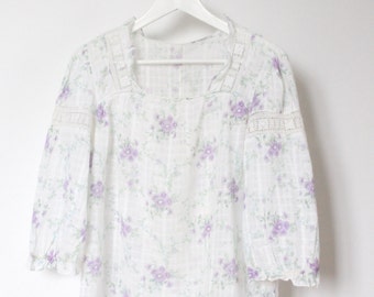 Vintage linen women blouse - 1980s, Soviet Union, White with flowers ...