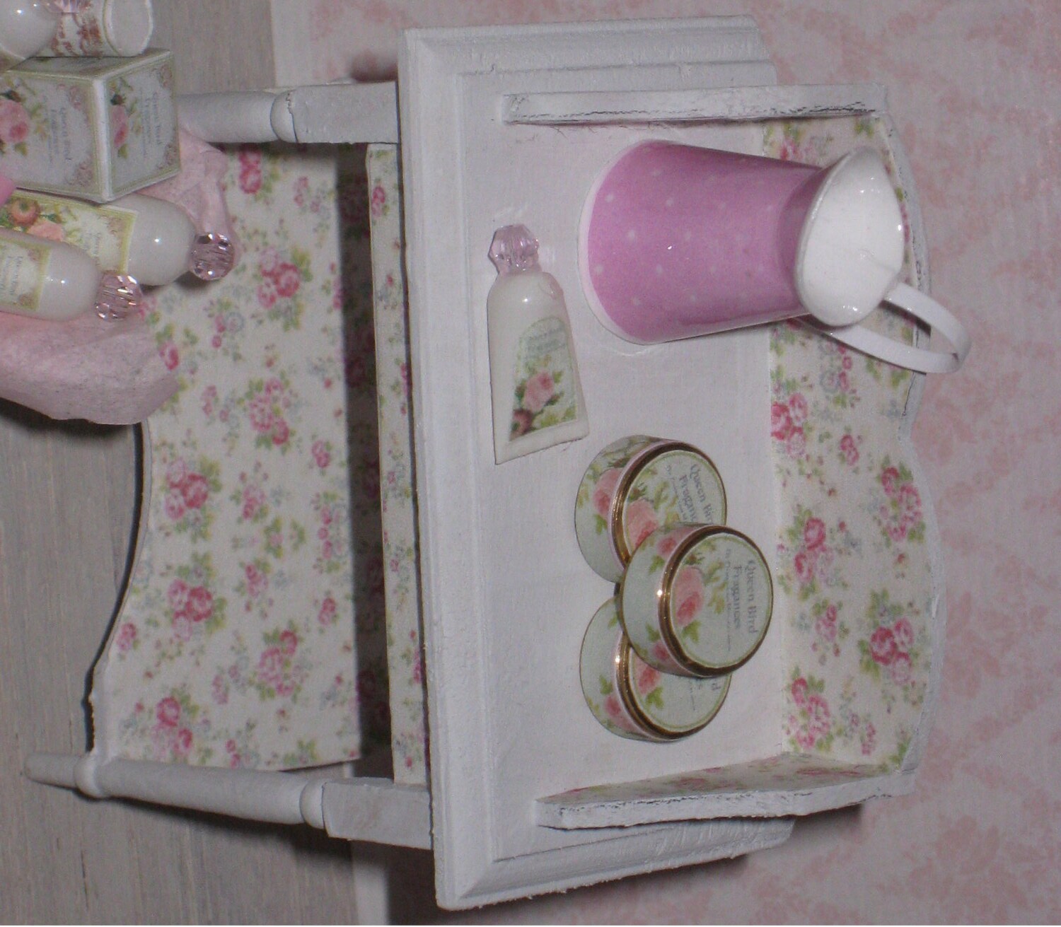 1/12 scale Dollhouse Body Cream Handmade miniatures 112