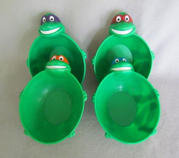 Set of 4 Teenage Mutant Ninja Turtle Cereal Bowls by marblemaam