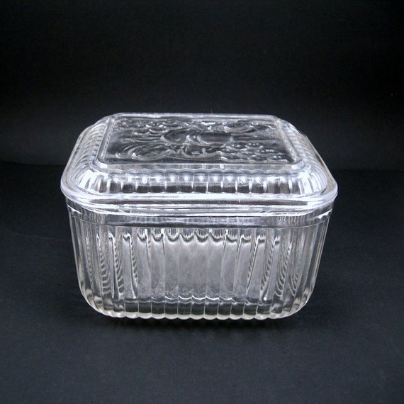 Vintage Glass Refrigerator Dish with Lid Clear Glass Fruit