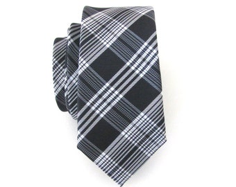 Skinny Tie. Mens Tie. Black and White Plaid Skinny Tie