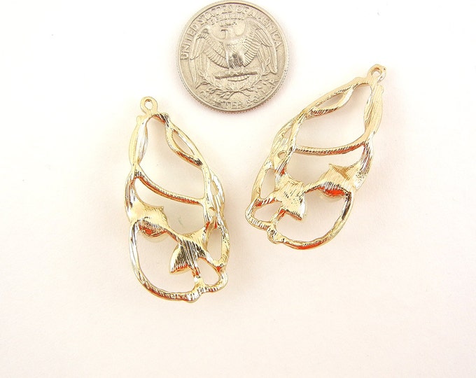 Pair of Gold-tone Teardrop Floral Themed Charms