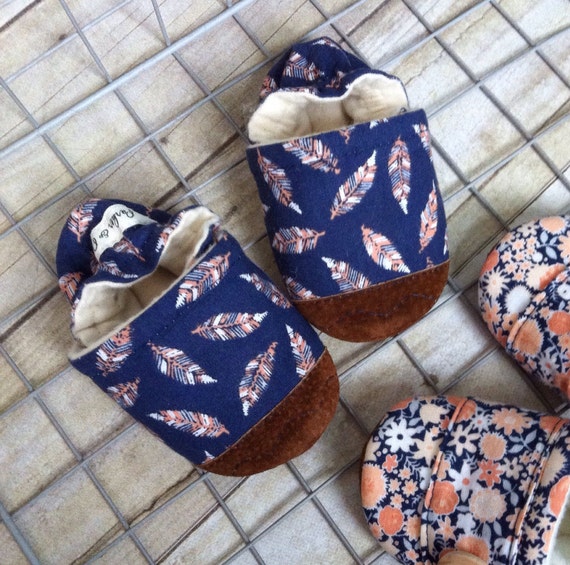 Soft Soled Baby Shoes - Feathers 