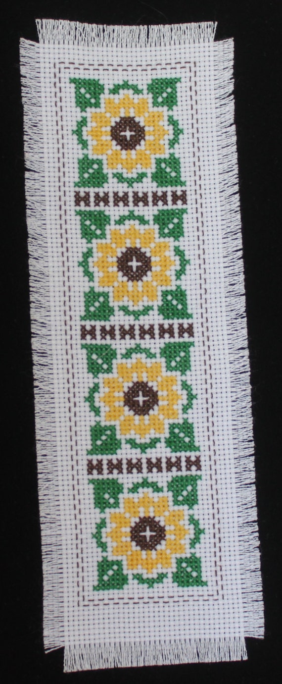 Sunflower Cross stitch bookmark. by suelinder55 on Etsy