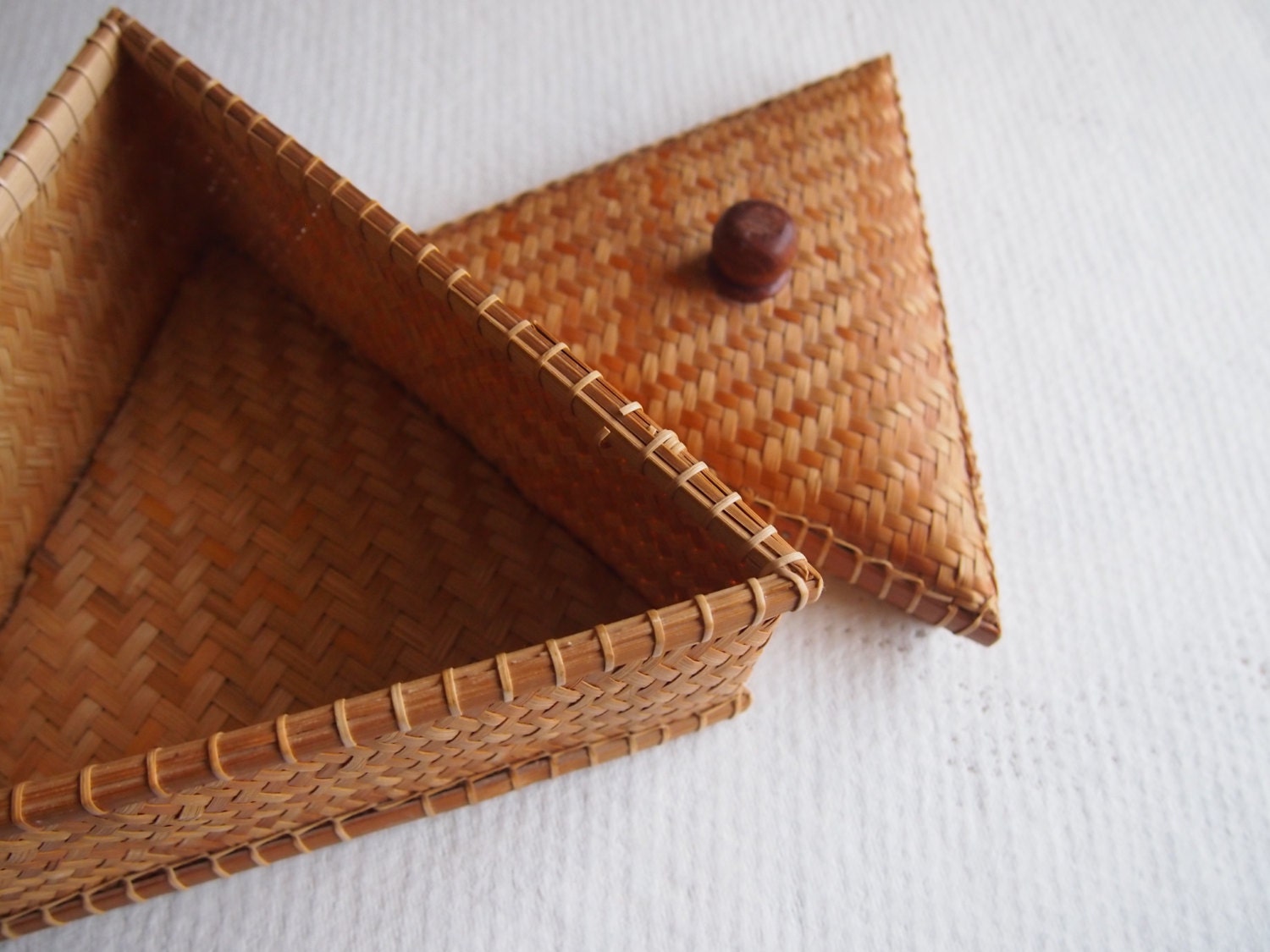 Triangle basket with lid vintage wicker woven unique natural