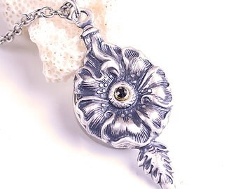 Poison Flower Necklace Hidden Compartment Secret Compartment Necklace Secret Stash