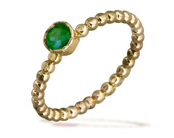 Emerald Stacking Ring, Solid Gold Beaded Ring, Green Emerald, May Birthstone Ring, Modern Emerald Ring, Wedding Ring, Stacking Wedding Ring