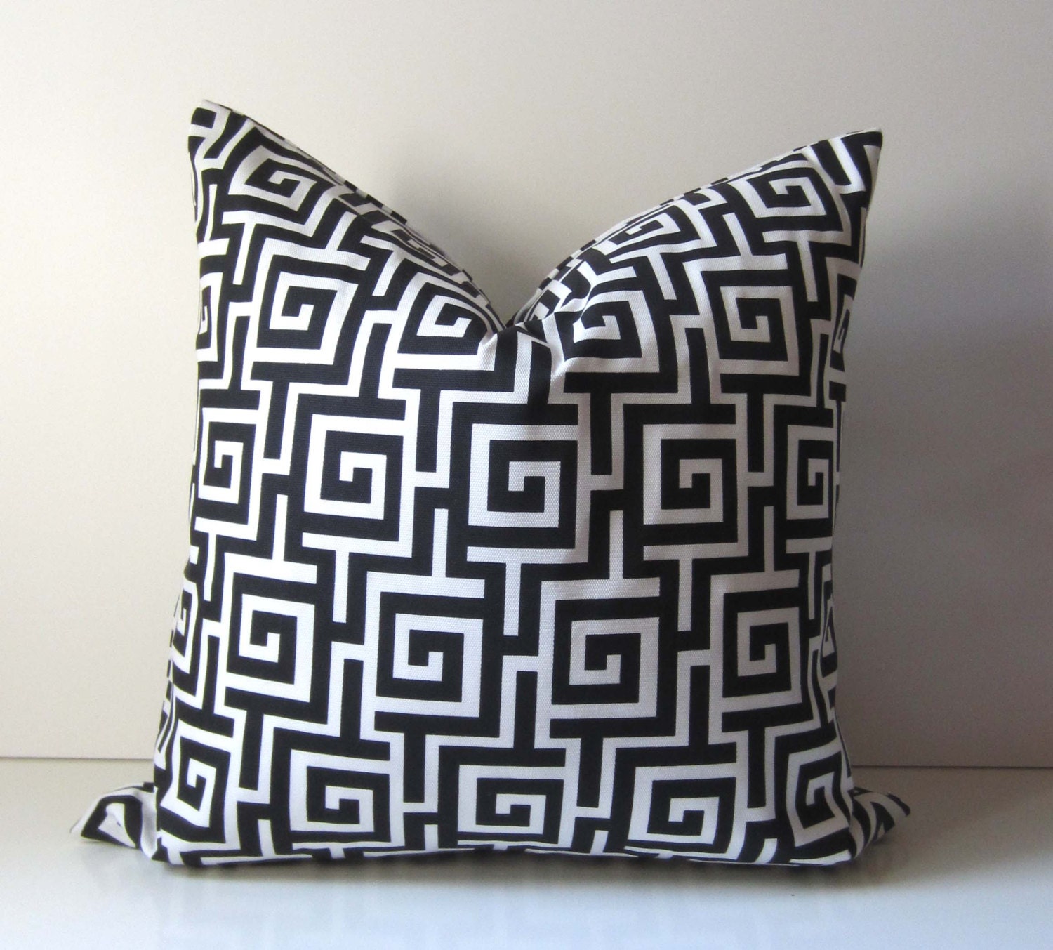 Greek Key Pillow Cover Black and white indoor/outdoor