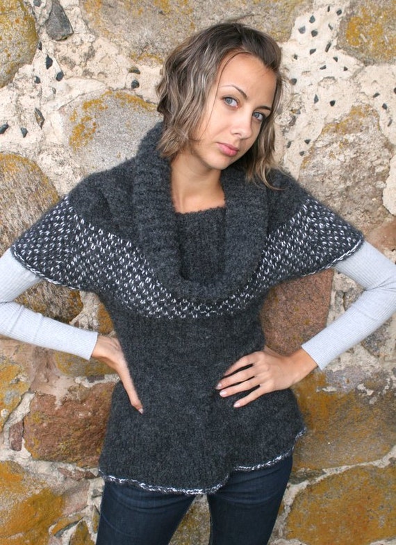 Sweater vest Cowl vest Comfy Gray Hand knitted Warm