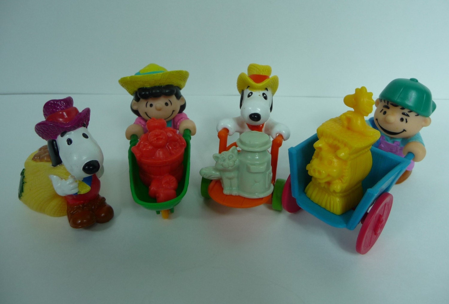 mcdonald's peanuts toys