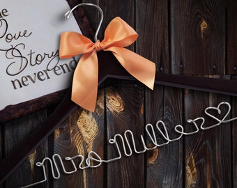 SALE -Personalized Hanger, Custom Bridal Hangers,Bridesmaids gift ideas,Wedding hangers with names,Custom made hanger