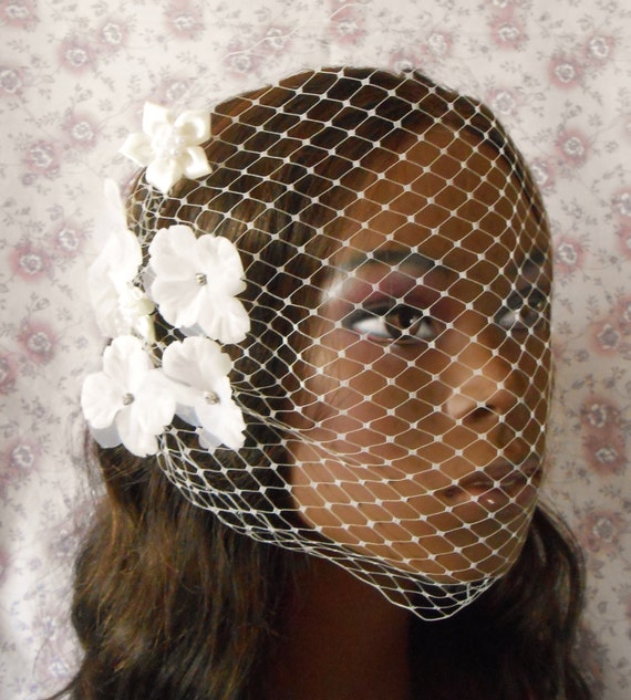 Glam Ivory Birdcage Veil With Flowers