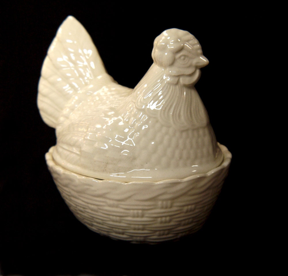 Vintage Chicken Ceramic Egg Basket Egg Crock Crown Devon