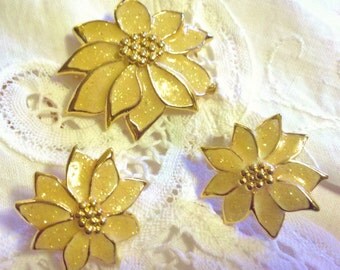 Vintage Sarah Coventry Yellow Flower Earrings Brooch or Pendant