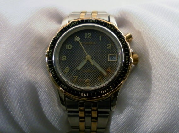 Vintage 1990s Fossil Starmaster Quartz Two Tone Ladies Watch.