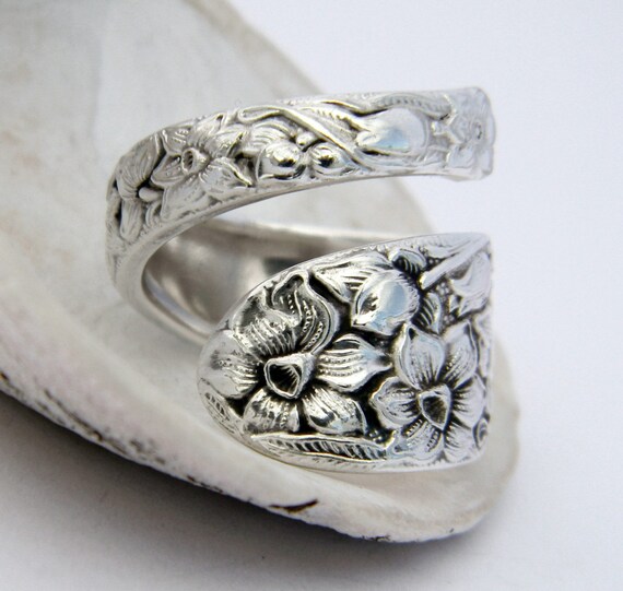  Ring  Antique Silverware Jewelry Narcissus 1935 Wrapped Spoon Ring