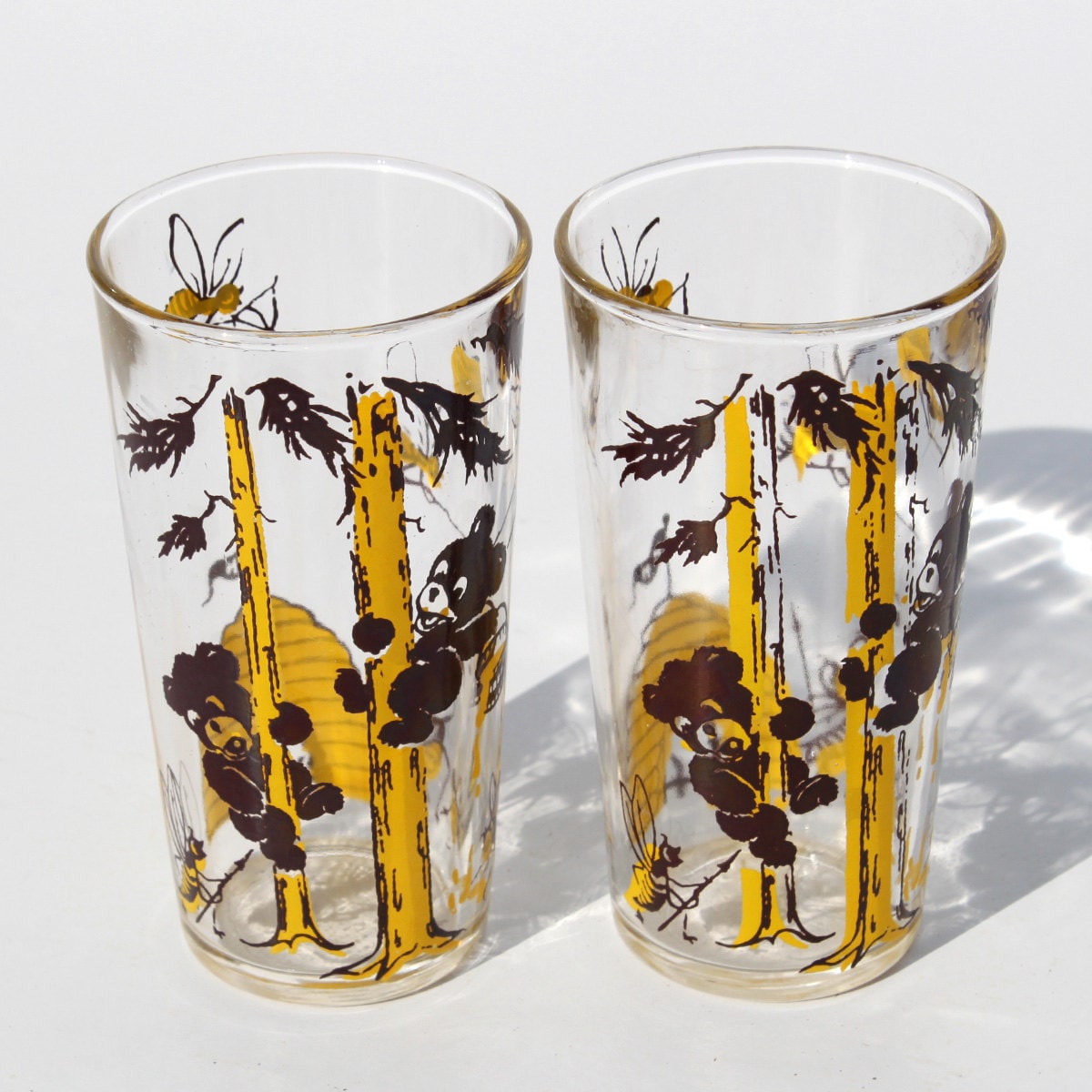 Vintage Juice Glass Jelly Glasses Honey Bear Bee