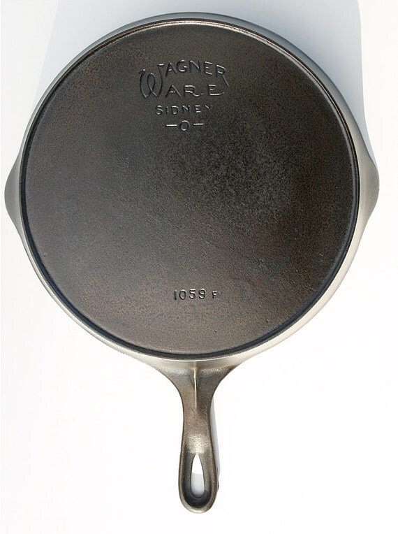 Antique rare No. 9 Wagner Sidney Large Cast Iron Skillet Fry