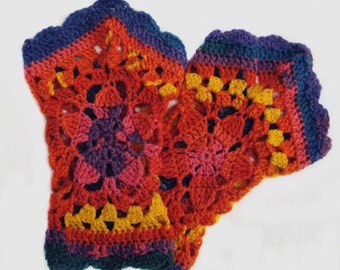 Rainbow Fingerless Gloves, Ombre Pentagon Wristcuffs, Rainbow Pentagon Handwarmers, Crochet Granny Pentagon Handwarmers