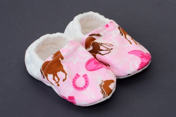 ... Crib Shoes, No Slip Baby Shoes, Soft Sole Baby Shoes - 905 565 on Etsy