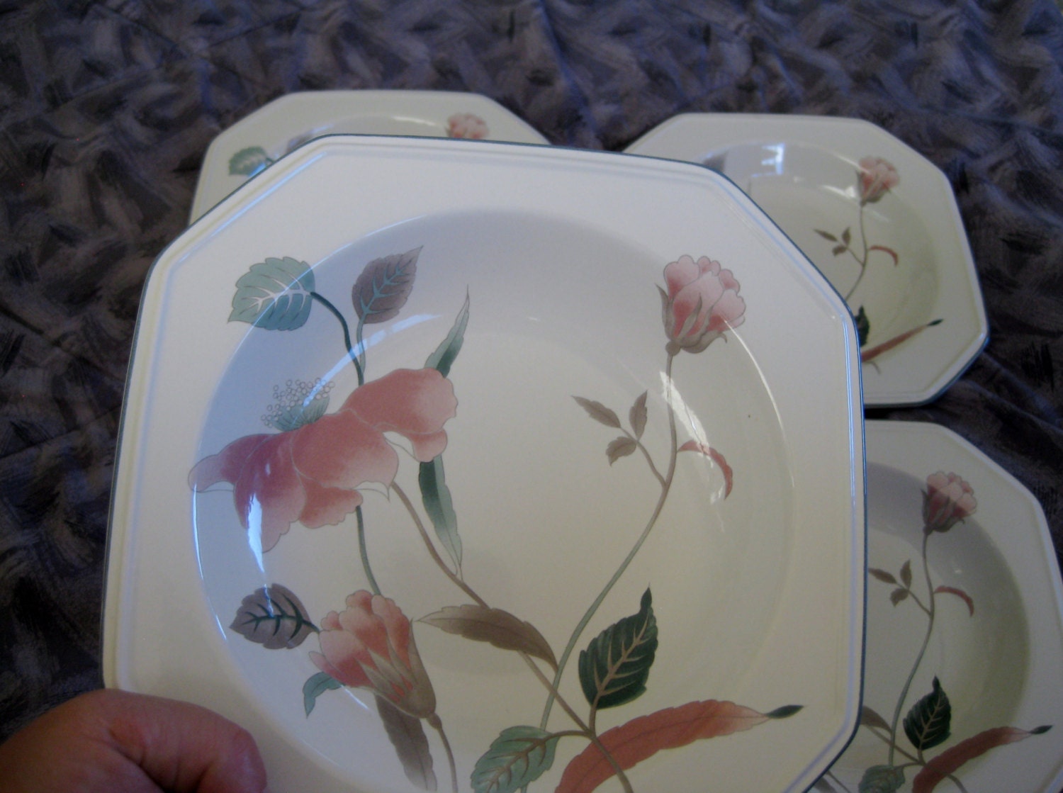 Mikasa Silk Flowers Salad soup bowls Set of 4 Two by ChinaGalore