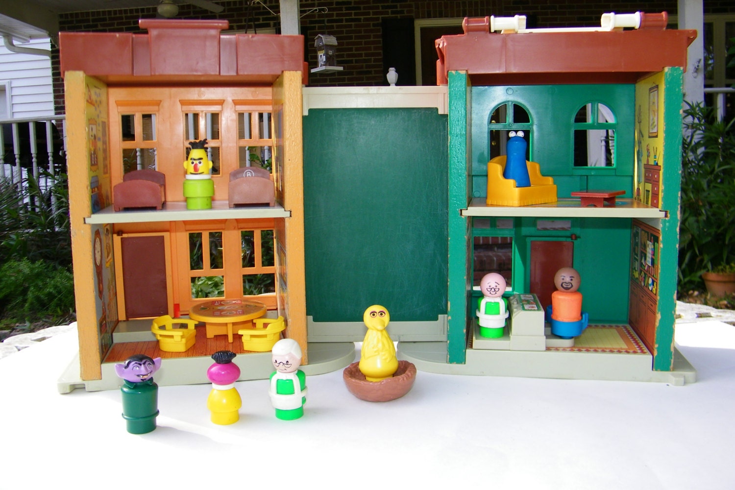 vintage sesame street playhouse