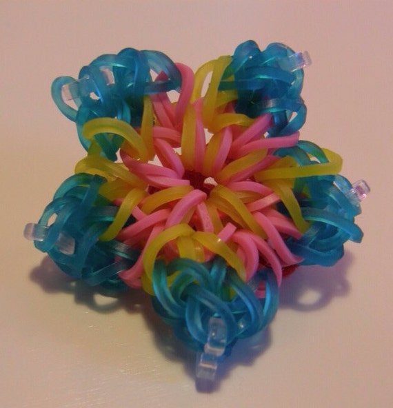 Items similar to Cool Colored Rainbow Loom Hibiscus Flower Ring on Etsy