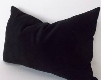 black lumbar pillow