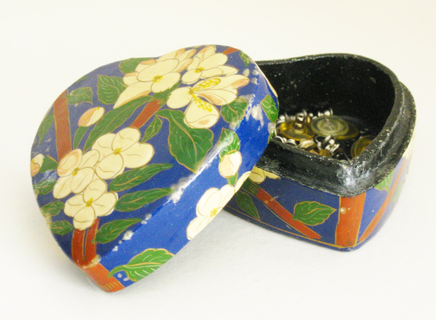 Blue Heart Lacquer Paper Mache Jewelry Box Trinket Box Vintage