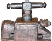 Old Style Fruit Juicer Ram Head Wooden Carved Antique Juicer From India