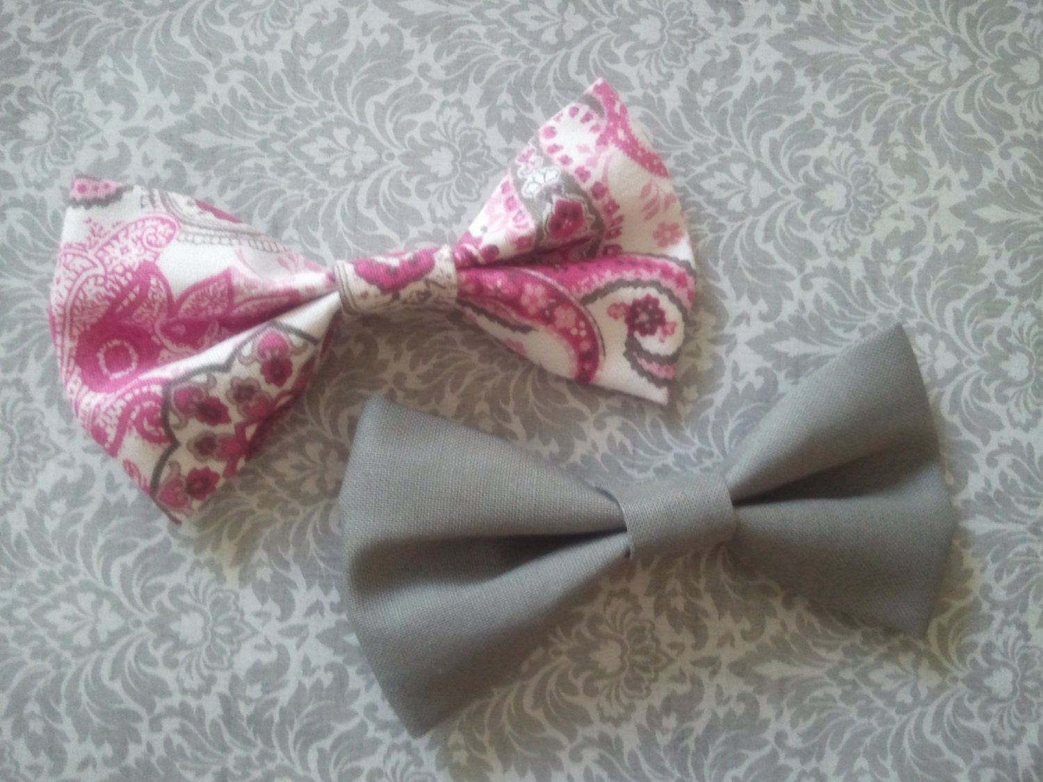 Girls small fabric hair bow fabric bow hairclips by LainieLorraine