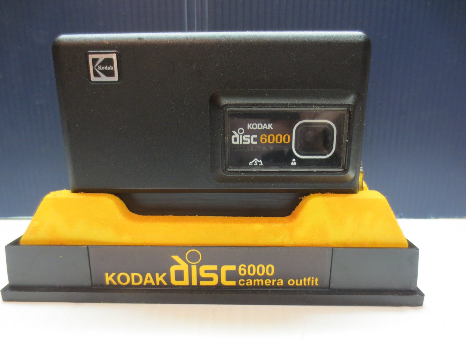 1982 Kodak Disc 6000 Camera With Box
