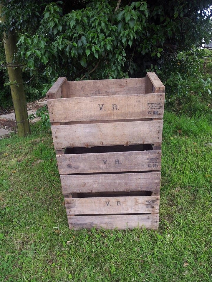 VINTAGE WOODEN FRENCH APPLE FRUIT CRATES RUSTIC OLD BUSHEL BOX SHABBY