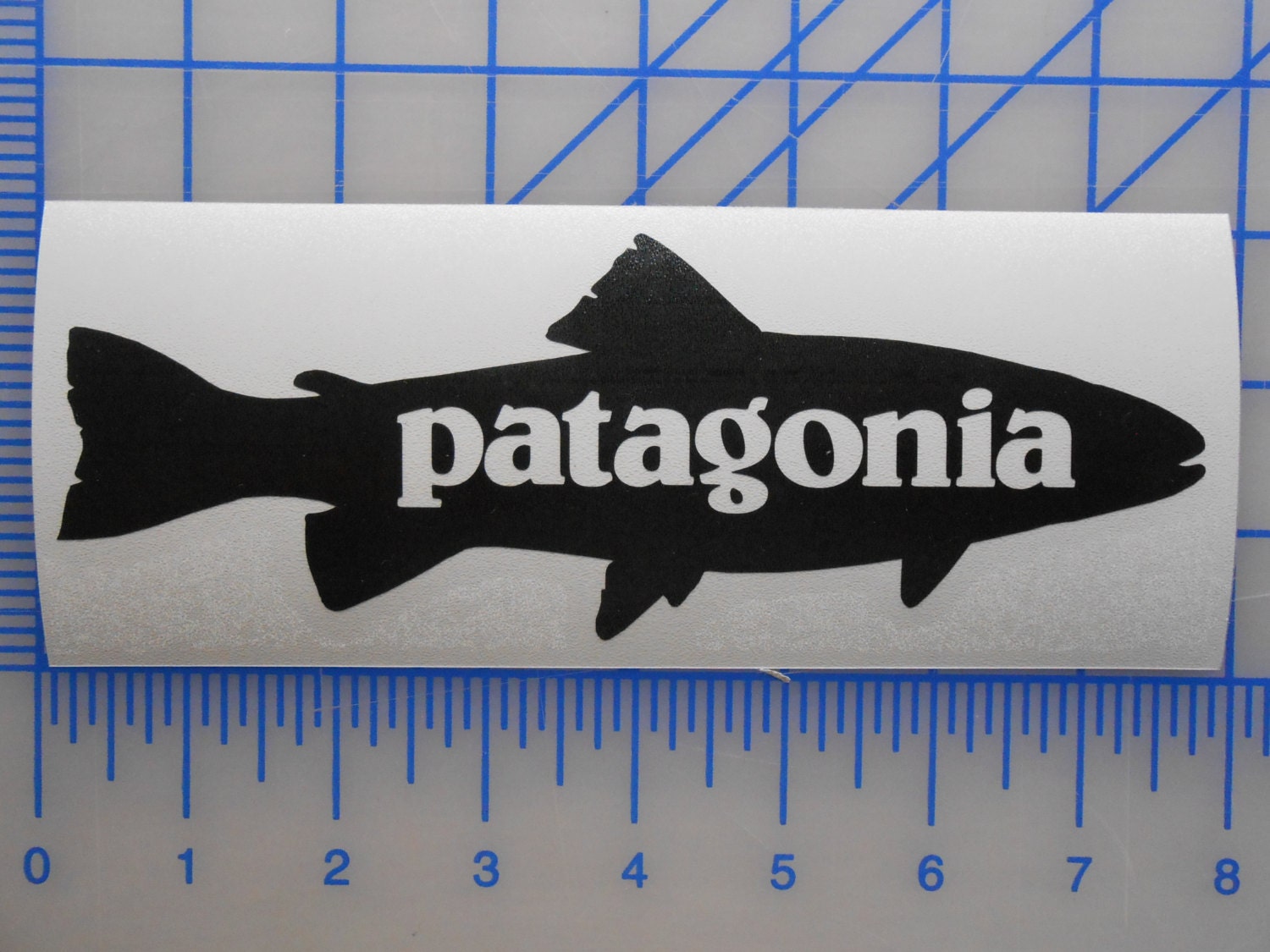 Patagonia Fish Logo Decal 3 Sizes 14 Colors FREE by DecalsDeluxe