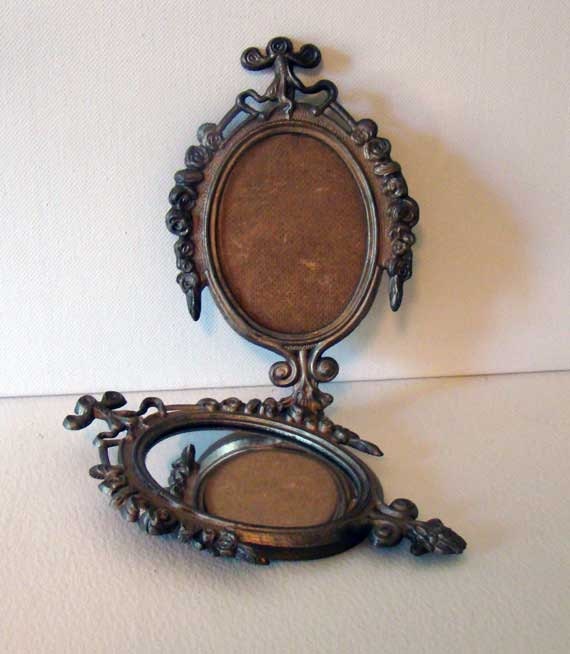 Vintage frames vintage mirror made in Italy by TheGayDivorcee