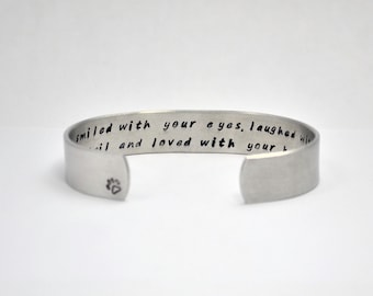 Pet loss bracelet / Pet memorial gift / Pet Sympathy Gift / Pet lover Gift / Gifts under 30/ Unique Gift ideas / Gifts for Dog lovers /