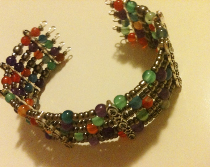silver glass and dyed agate beaded cuff bracelet